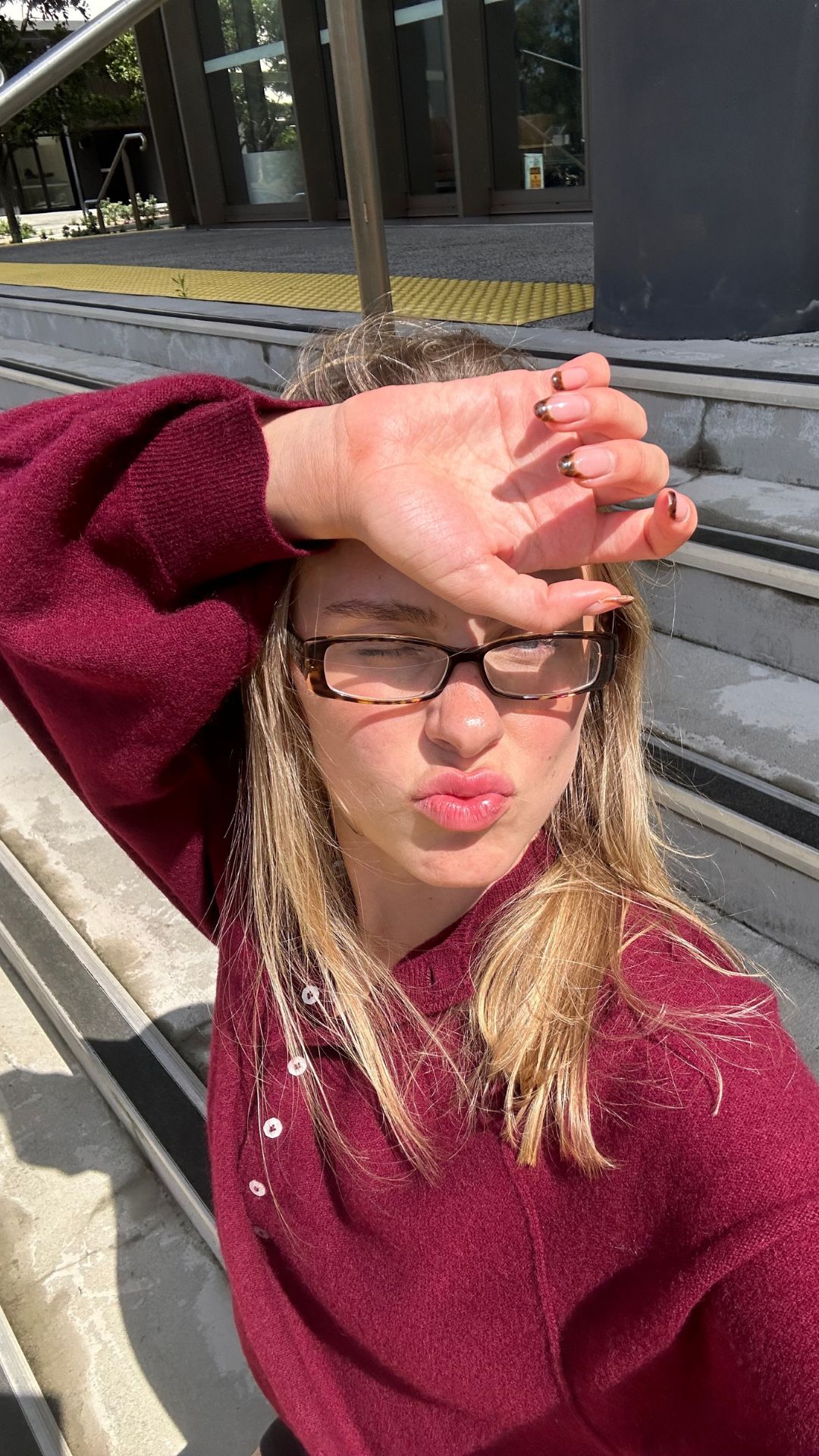 Avis de Julia, Impact · Nusa